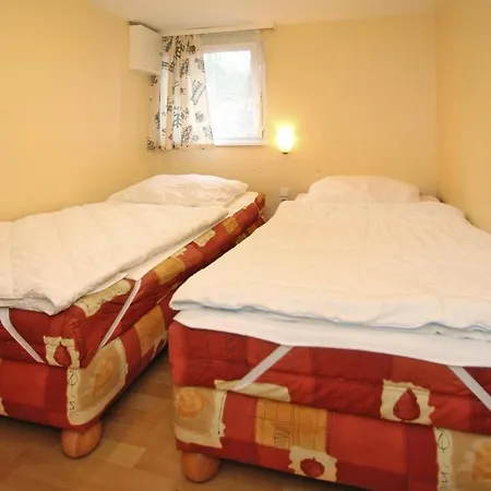Holiday Village On The Vineyard, Дом отдыха Dobbrikow